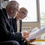 Außergerichtliche Streitbeilegung mit Dr. Norbert Seeger: Effiziente Alternative zu langwierigen Gerichtsverfahren